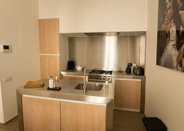 Y & L Villa Antwerp
